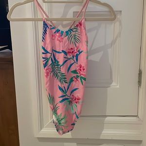 Super cute girls bathing suit